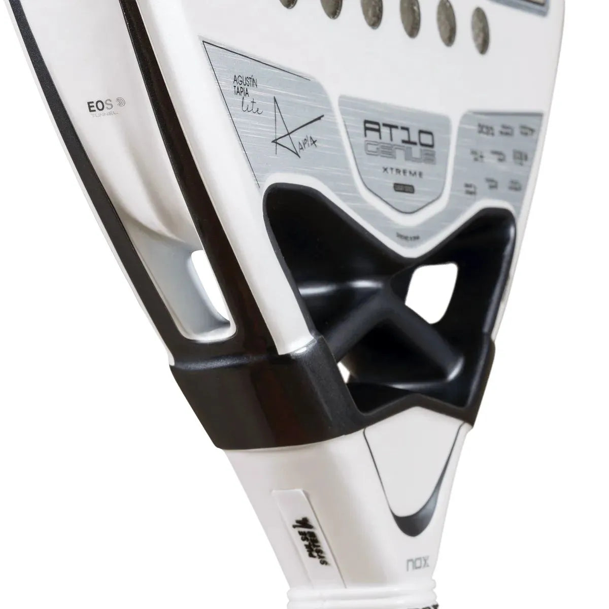 RAQUETTE DE PADEL NOX AT10 GENIUS 12K ALUM XTREME LITE BY AGUSTIN TAPIA 2026