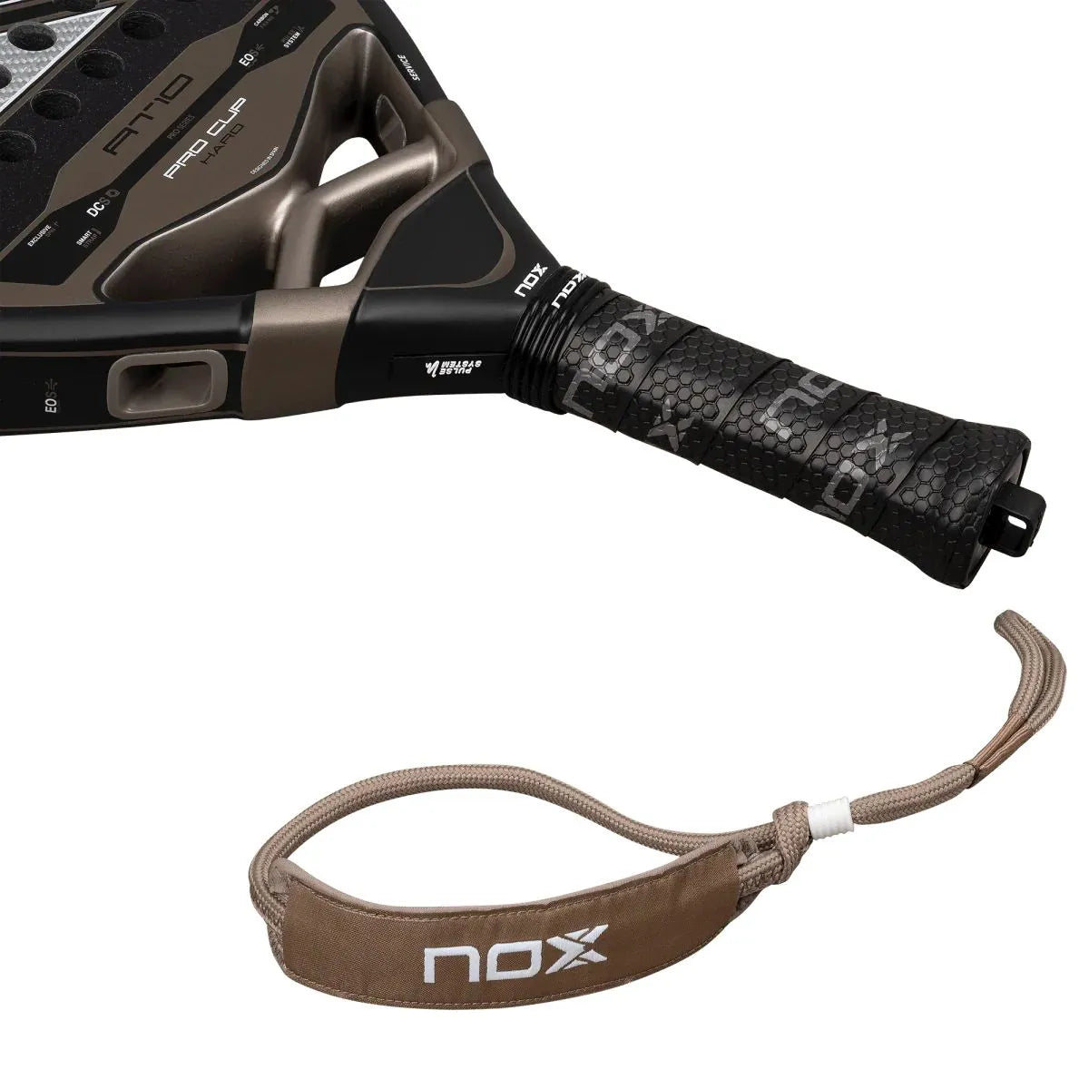 RAQUETTE DE PADEL NOX AT10 PRO CUP HARD 2026