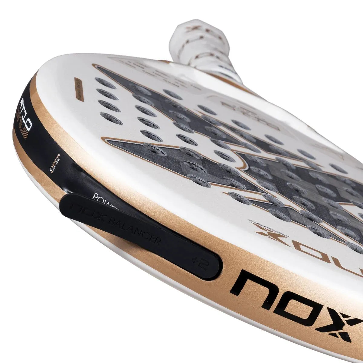 RAQUETTE DE PADEL NOX AT10 GENIUS 12K ALUM XTREME BY AGUSTIN TAPIA 2026