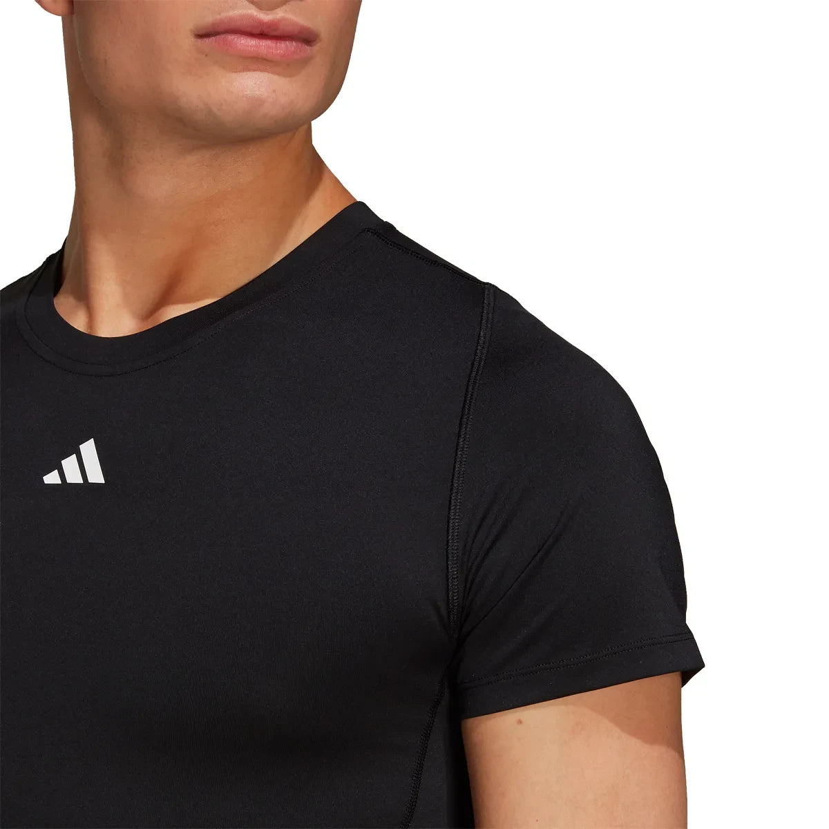 T-SHIRT ADIDAS
