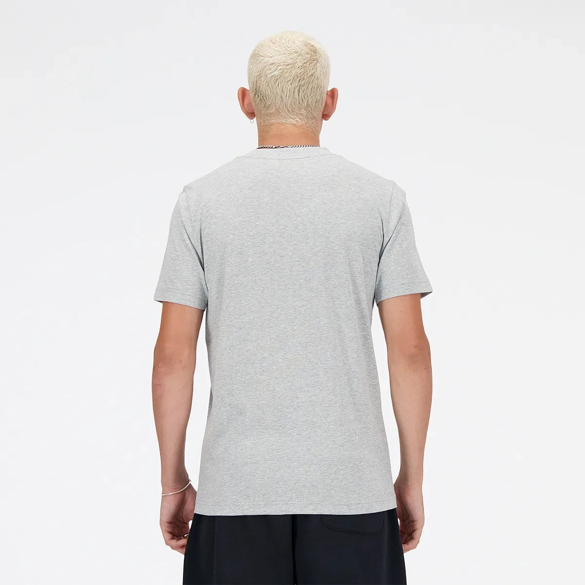 T-SHIRT NEW BALANCE ESSENTIALS LOGO