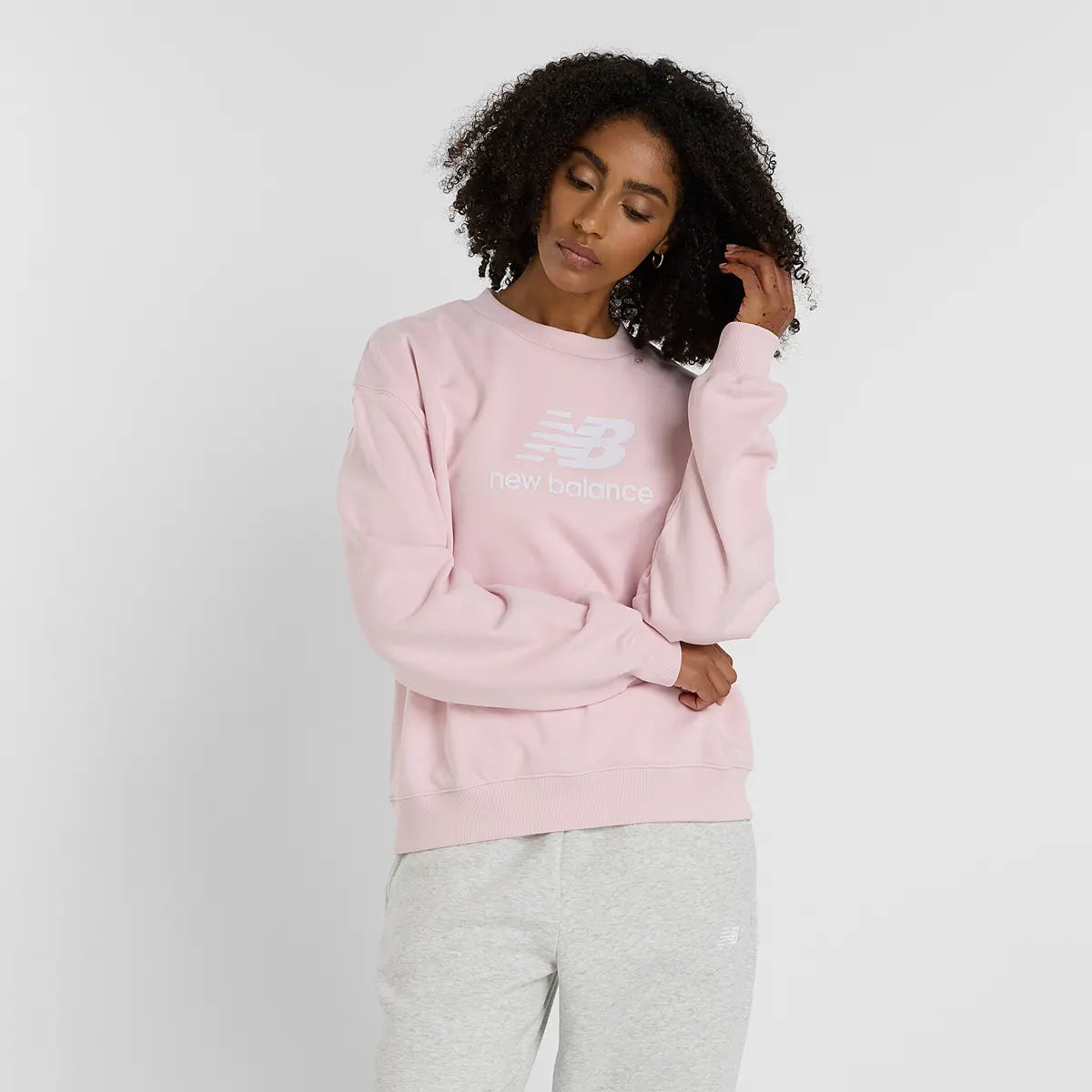 SWEAT NEW BALANCE FEMME ESSENTIALS FRENCH TERRY LOGO