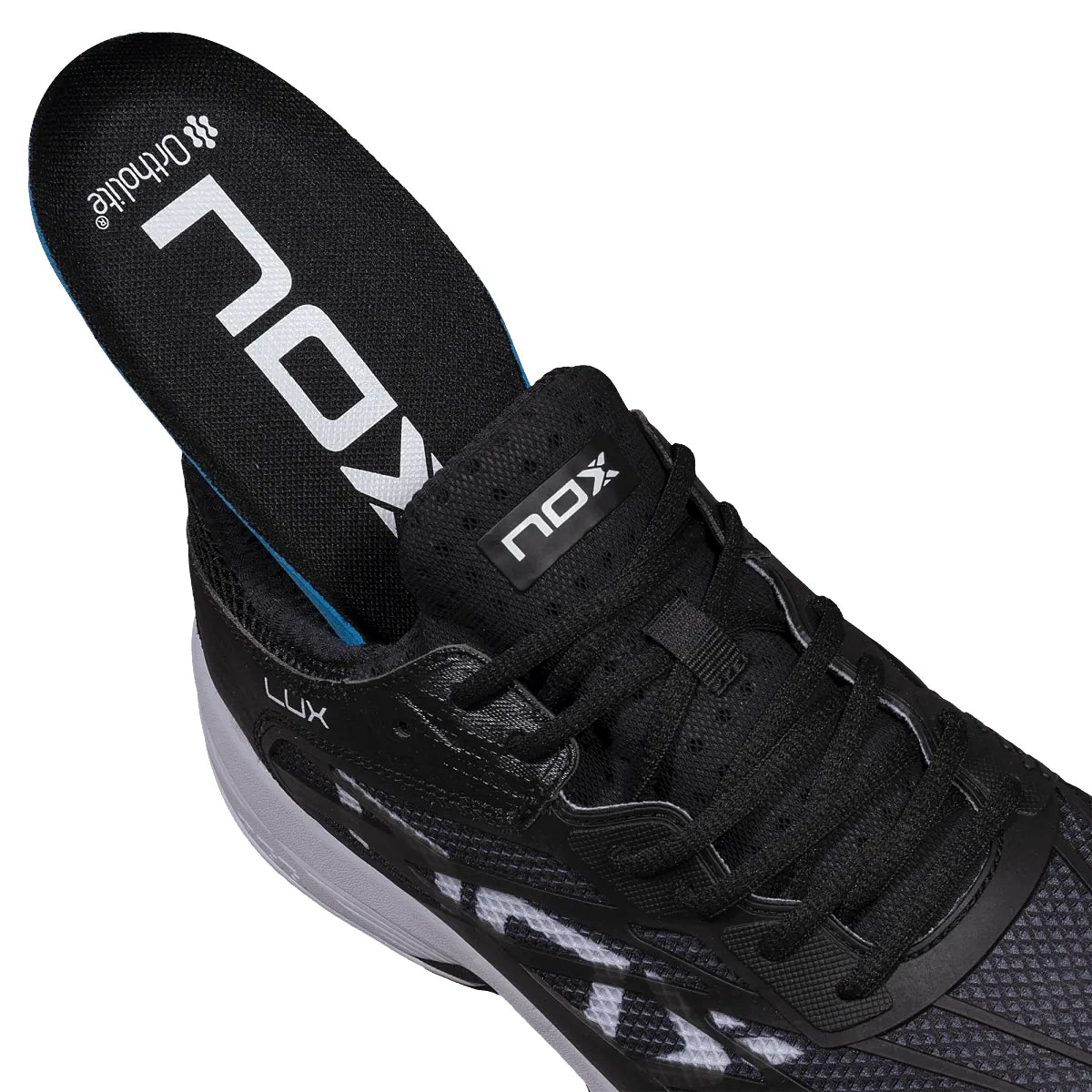 CHAUSSURES NOX PADEL AT10 LUX BLACK/WHITE