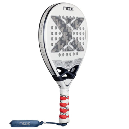 RAQUETTE DE PADEL NOX AT10 GENIUS 12K ALUM XTREME LITE BY AGUSTIN TAPIA 2026