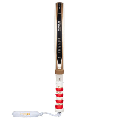 RAQUETTE DE PADEL NOX AT10 GENIUS 12K ALUM XTREME BY AGUSTIN TAPIA 2026