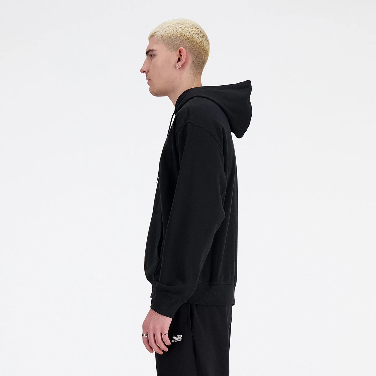 SWEAT NEW BALANCE A CAPUCHE FLEECE