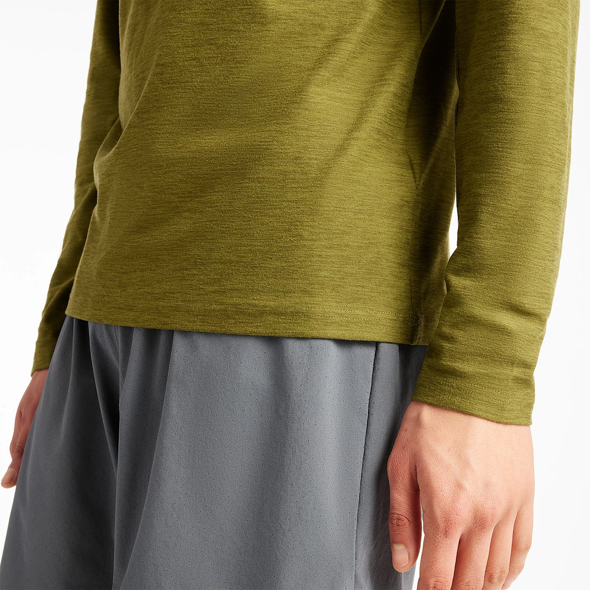 T-SHIRT MANCHES LONGUES NEW BALANCE 1/4 ZIP SPORT ESSENTIALS