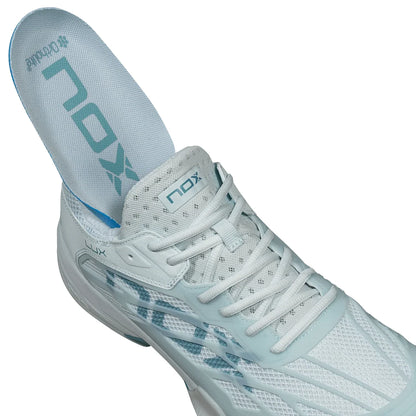 CHAUSSURES NOX PADEL FEMME AT10 LUX MORNING MIST/TURQUOISE