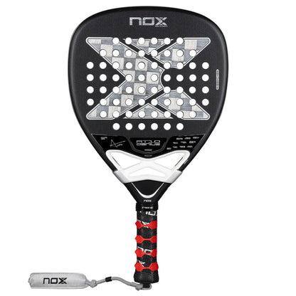 RAQUETTE DE PADEL NOX AT10 GENIUS ATTACK 18K ALUM BY AGUSTIN TAPIA 2026