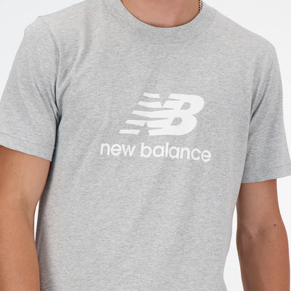 T-SHIRT NEW BALANCE ESSENTIALS LOGO
