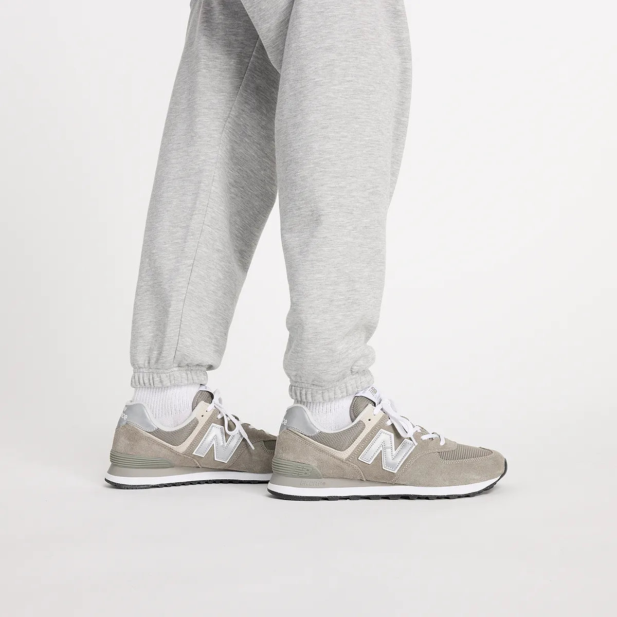PANTALON NEW BALANCE ESSENTIALS FRENCH TERRY