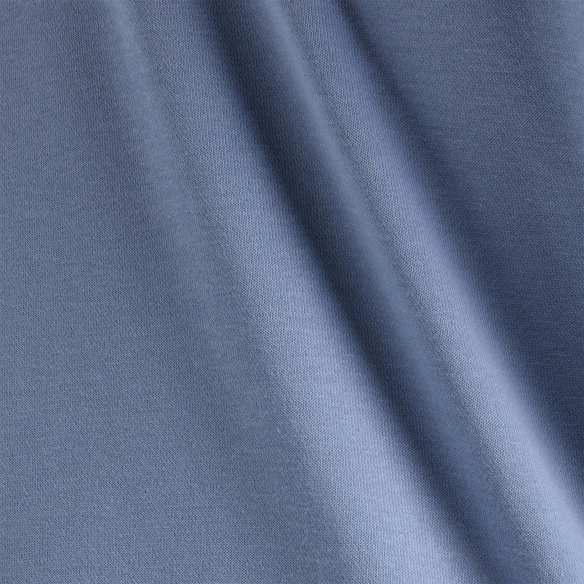 SWEAT NEW BALANCE ESSENTIAL LOGO A CAPUCHE