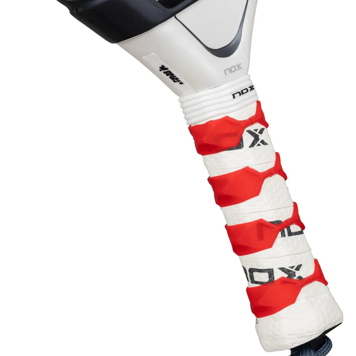 RAQUETTE DE PADEL NOX AT10 GENIUS 12K ALUM XTREME LITE BY AGUSTIN TAPIA 2026