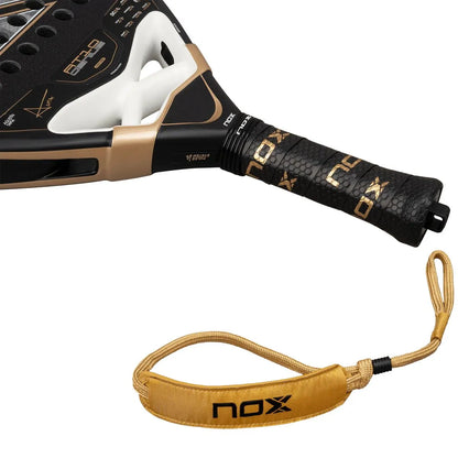 RAQUETTE DE PADEL NOX AT10 GENIUS 18K ALUM BY AGUSTIN TAPIA 2026