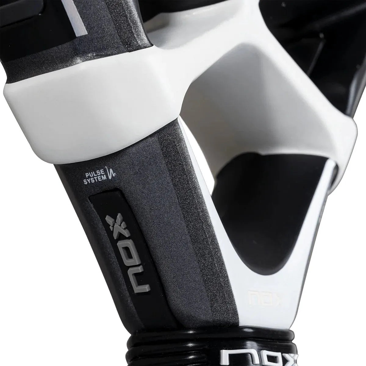 RAQUETTE DE PADEL NOX QUANTUM CARBON 12K