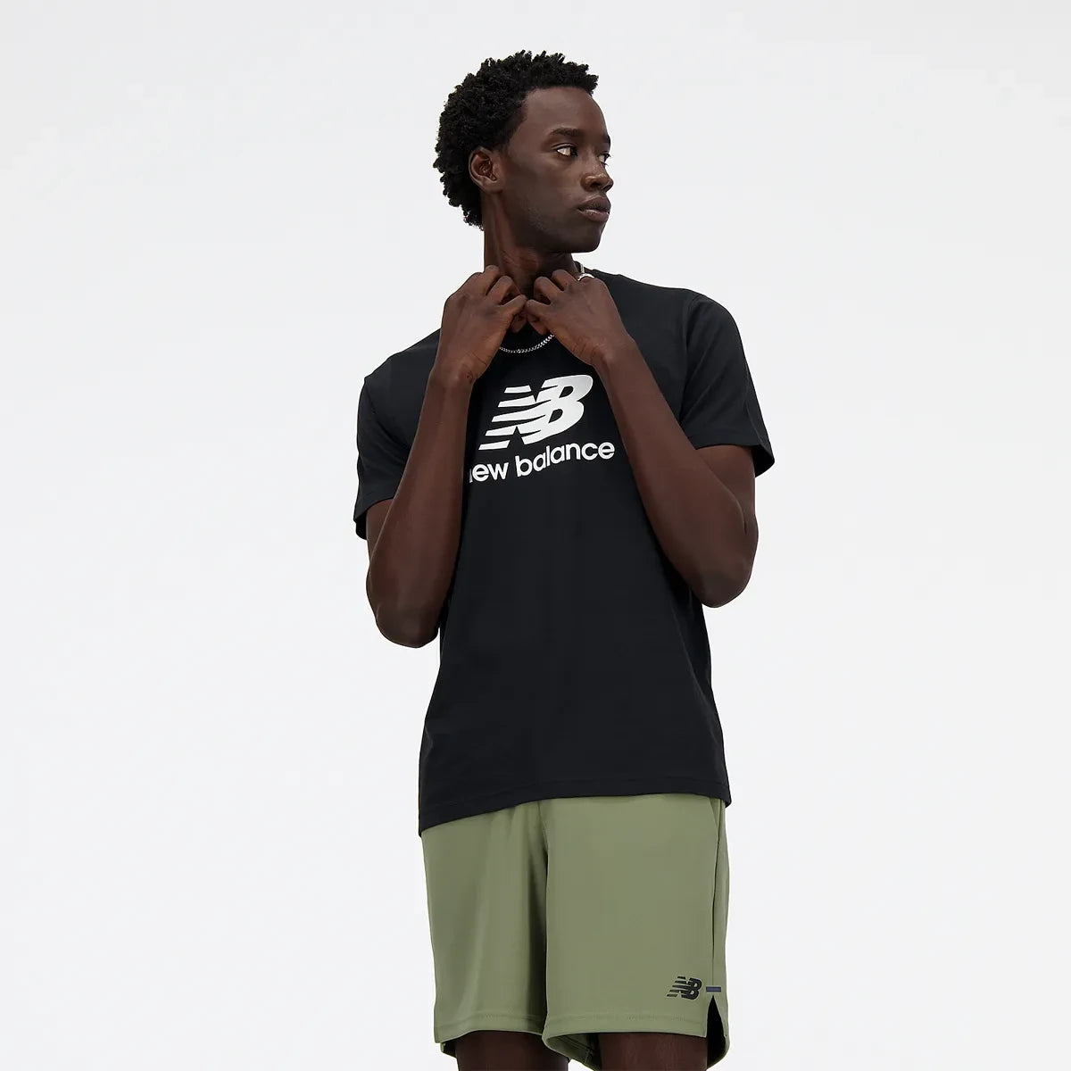 T-SHIRT NEW BALANCE ESSENTIALS LOGO