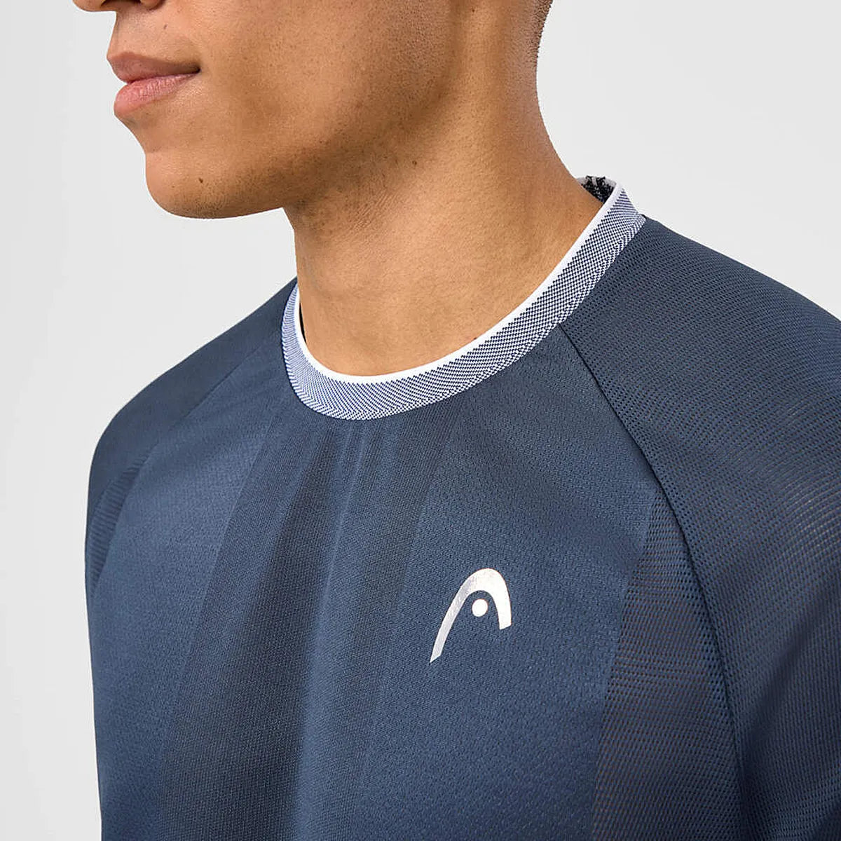 T-SHIRT HEAD PERFORMANCE